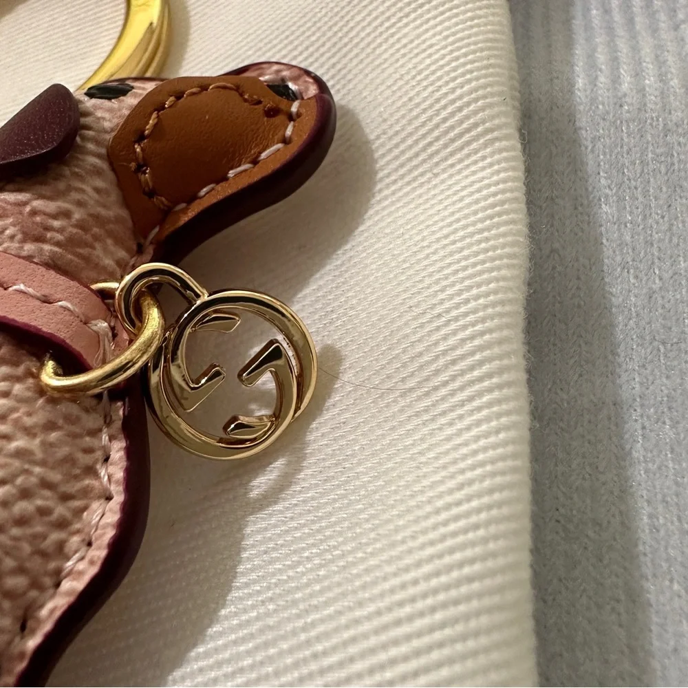 Gucci Puppy-Shaped Keychain - Picture 3 of 6